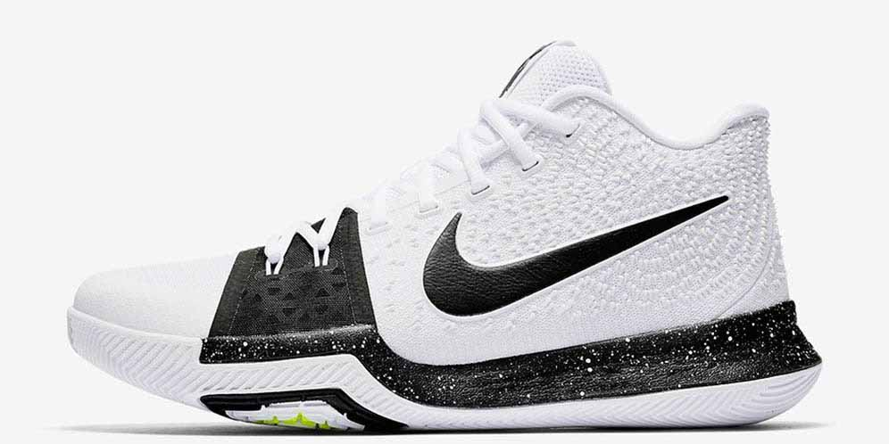 The Nike Kyrie 3, Sepatu Rasa Oreo thumbnail